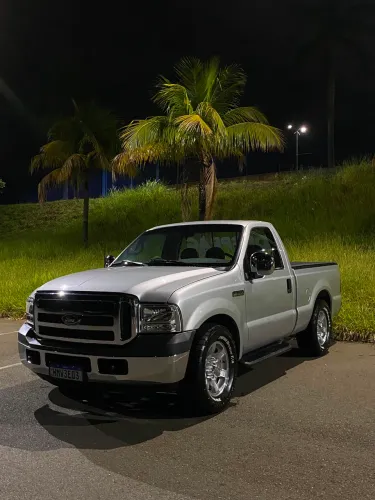 Ford F-250 XLT 3.9 4X2 Diesel TB 2009