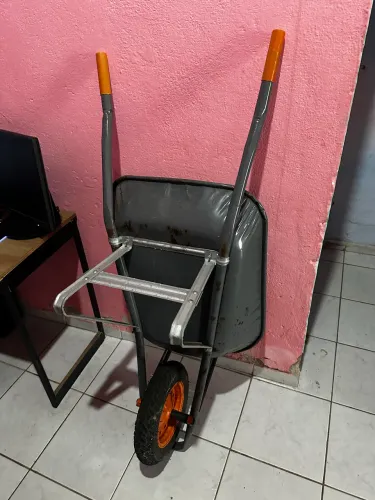 Carrinho de mão