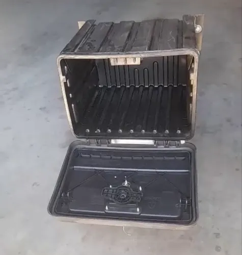 Caixa de Ferramenta 40L