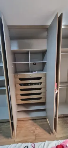 Guarda-Roupa Casal 6 portas e 6 gavetas 