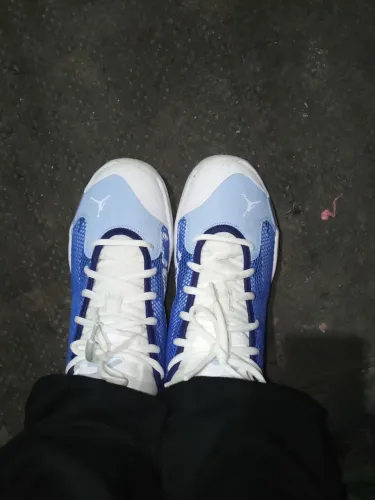 Tenes Air Jordan 77