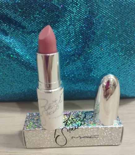 MAC - Patrick Starrr - Matte Lipstick - She Betta Werrrk: