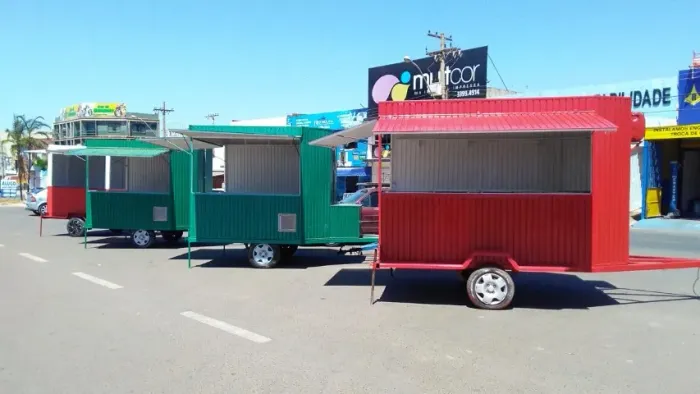 Trailer Profissional em ACM - Excelente Acabamento 