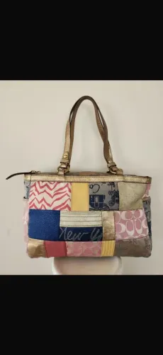 Coach original com código de autenticidade