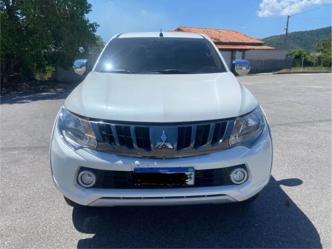 Mitsubishi L200 Triton Sport HPE 2.4 CD Diesel Aut. 2019