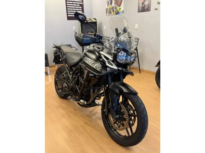 Triumph Tiger 800 xrx 2020