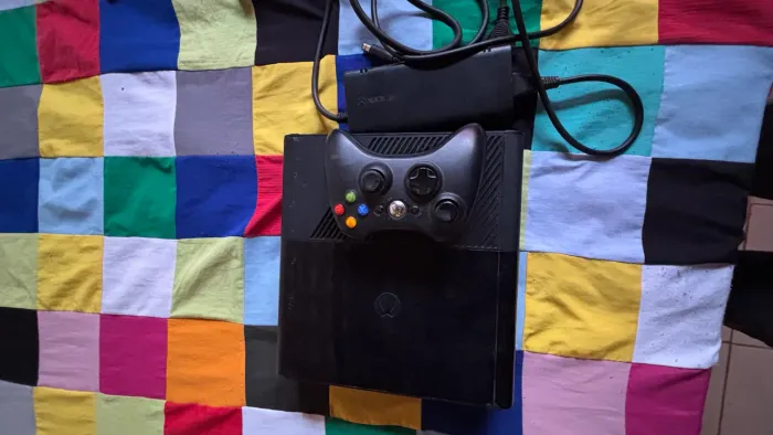 Xbox 360 super slim