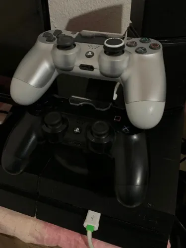 PS4 FAT