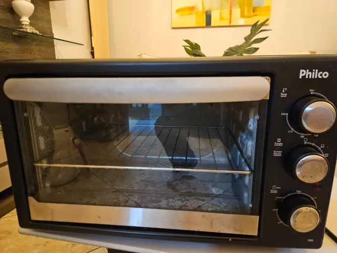 Vendo 01 forno  elétrico Philco 