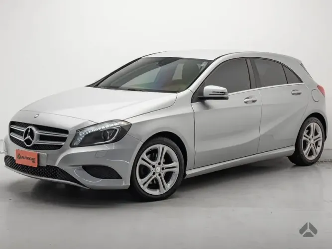 Mercedes-Benz Classe A 200 1.6 TB 16V Urban 156cv Aut. 2015
