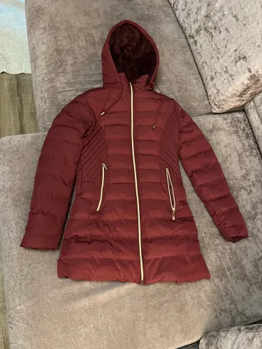 Casaco de frio forrado vermelho