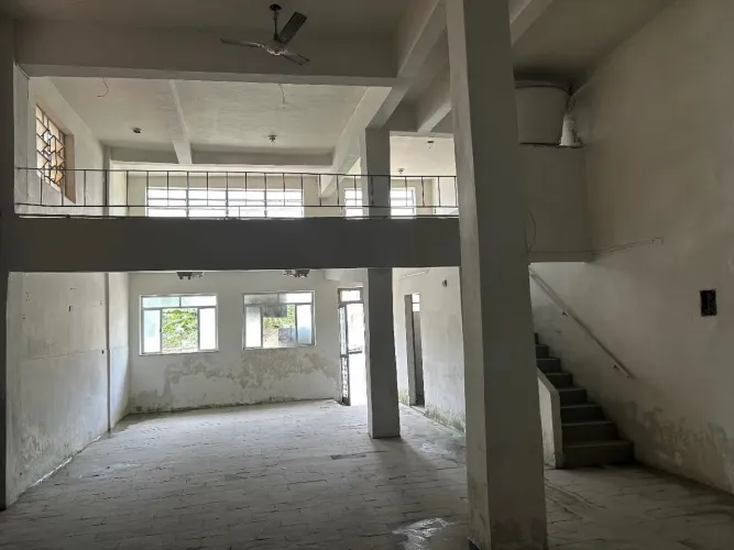 Ponto Comercial para Venda em São João Nepomuceno, Caxangá, 2 banheiros