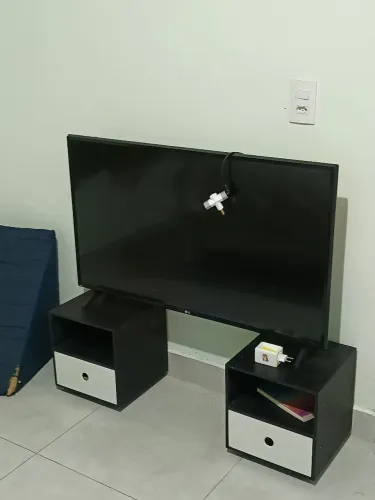 TV 43" LG