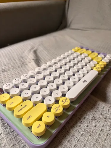 Teclado Logitech POP Keys
