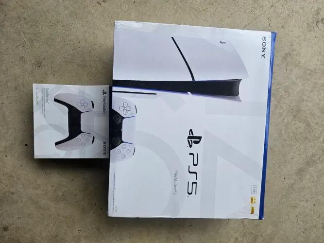 Somente a caixa do PlayStation 5