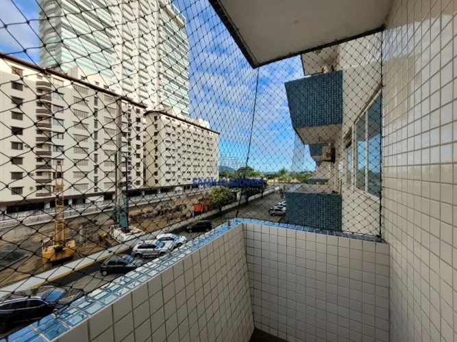 Apartamento à venda 1 quarto vista mar varanda Gonzaga Santos SP