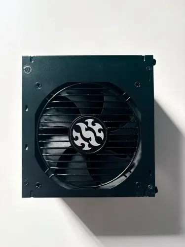 Fonte XPG Core Reactor, 750W, 80 Plus Gold, Modular, PFC Ativo