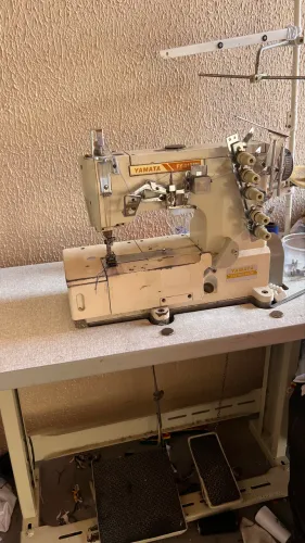 Máquina de costura