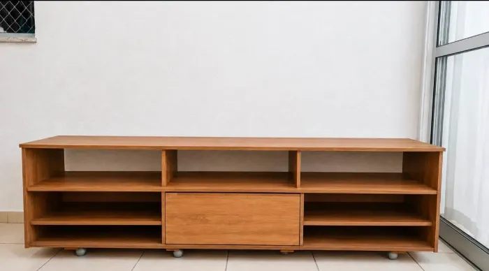 Rack TV