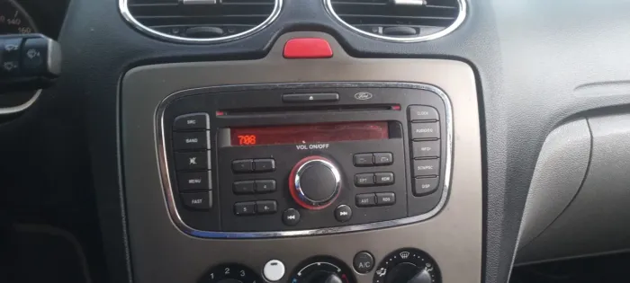 Vendo som original Ford Focus e em geral ...