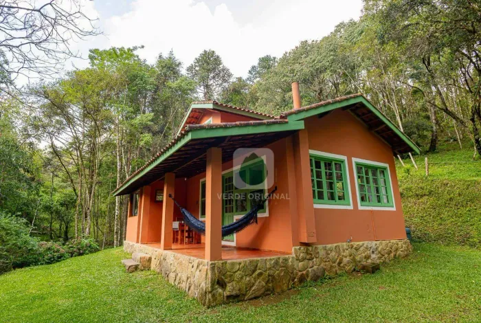 Chalé com 2 dormitórios para alugar por R$ 2.400/mês - Campestre - Gonçalves/MG