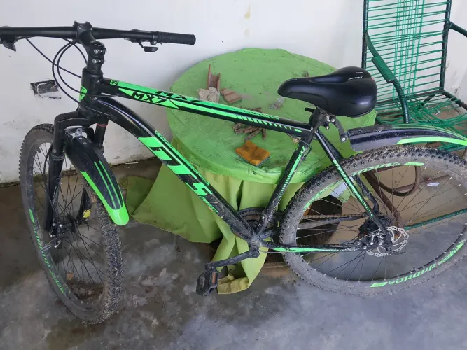 Vendo bicicleta aro 39 em perfeito estado