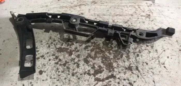 Guia Parachoque Tras Direito Range Rover Sport 2004 - 2008