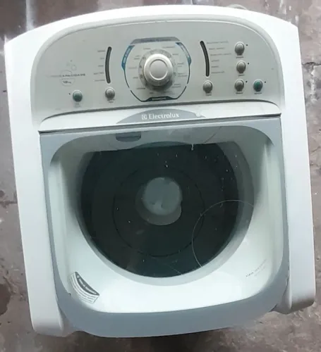 MAQUINA DE LAVAR ELECTROLUX 