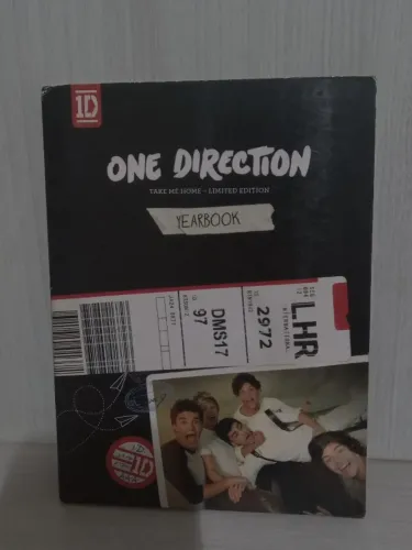CD Take Me Home - Edição Limitada (Yearbook Edition) do One Direction