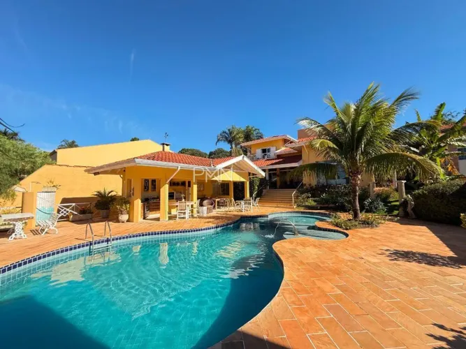 Casa à venda Jardim Cidade Universitária, com 5 suítes, com 547.9 m²