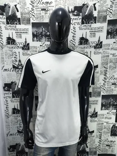 Camiseta Nike Dri-Fit Tam M Cód 4628 Usada/Original 