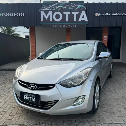 Hyundai Elantra GLS 1.8 16V Aut. 2013