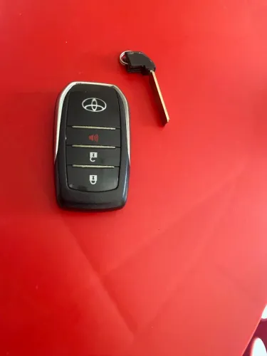 Chave original Hilux 2016 indiante