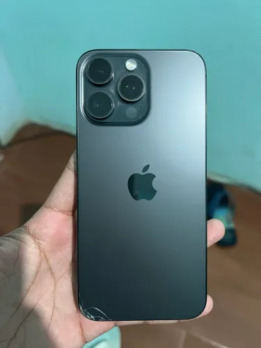 iPhone 15 Pro Max - Preto Titânio - 512GB