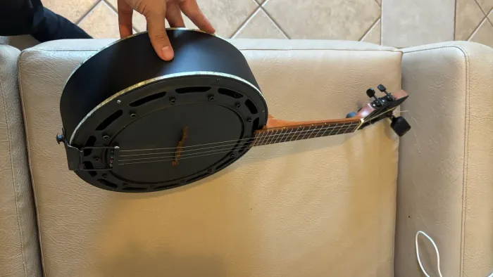BANJO
