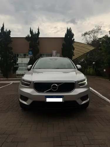Volvo XC40 T-4 2.0 190cv FWD 2019