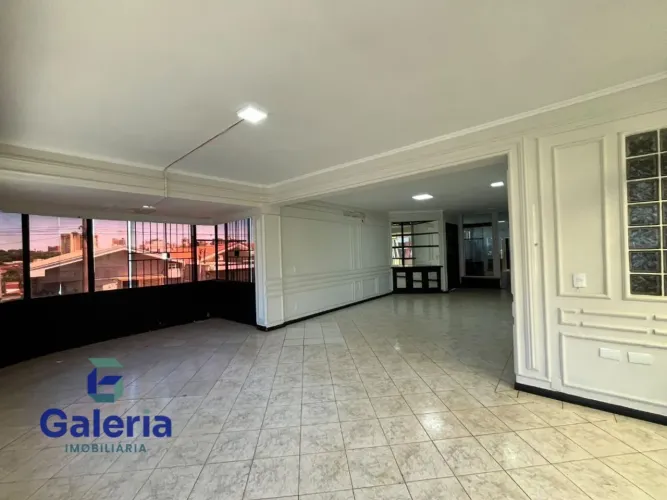 Casa comercial com 4 salas para alugar, 343m² - Jardim Palma Travassos