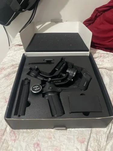 Estabilizador FeiyuTech Scorp-C Gimbal Portátil Para Câmera DSLR e Mirrorless de até 2.5 k