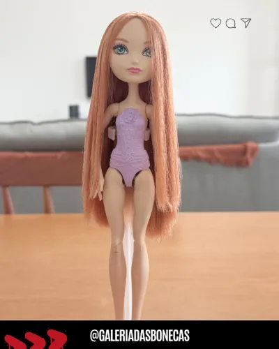 Boneca Ever After High Holly O?Hair