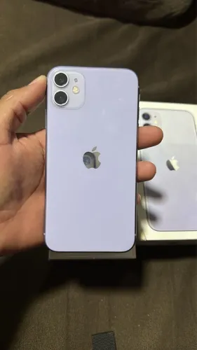iPhone 11