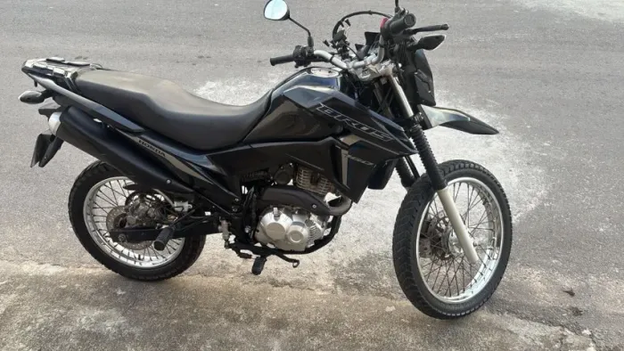 Bros 160 única dona !