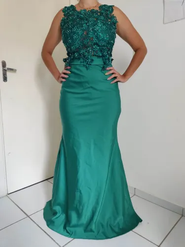 Vestido de festa verde Esmeralda 