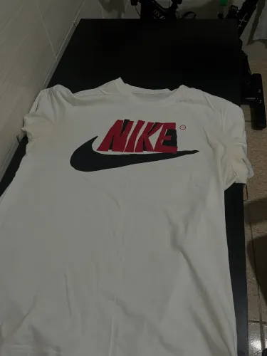 Camiseta Nike Sportswear Original Masculina T-Shirt Tam M