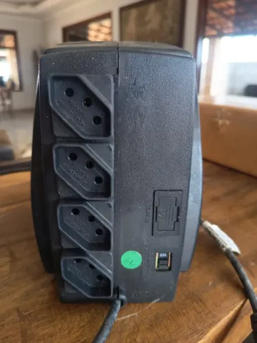 Estabilizador Bright 500VA 4 tomadas - 220V