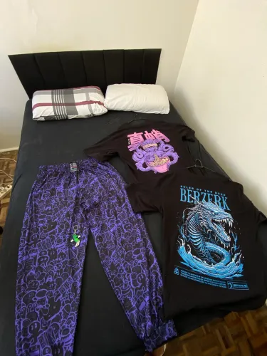 CALÇA RUX + CAMISAS BERZERK