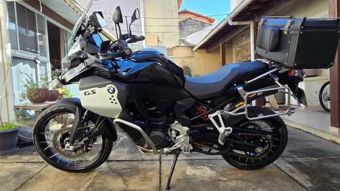 BMW F900 ADVENTURE PLUS