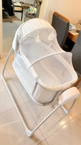 BERÇO PORTÁTIL TECHNO 4x1 CINZA CLARO