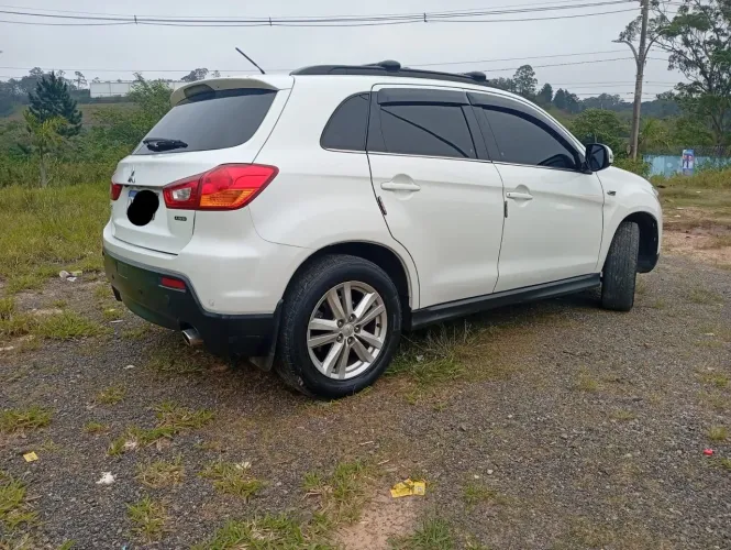 Mitsubishi ASX 2.0 16V 4X4 160cv Aut. 2011