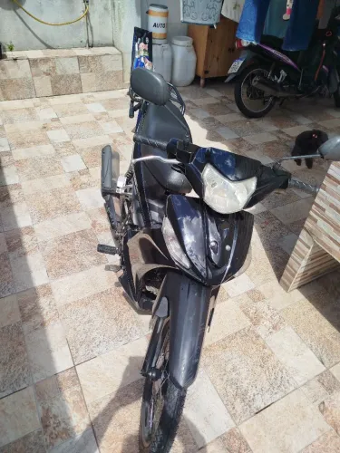 Crypton Yamaha 2013 Preta