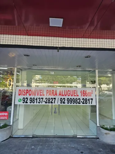 LOJA COMERCIAL TÉRREO NA DJALMA BATISTA 